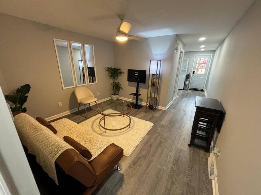 ボルティモアBlue House In Hampdenアパートメント エクステリア 写真